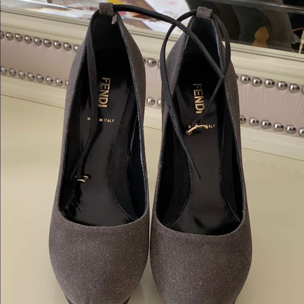 FENDI 5’ PLATFORM N HEEL